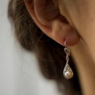 Earrings Celtic knot drop shape with pearl