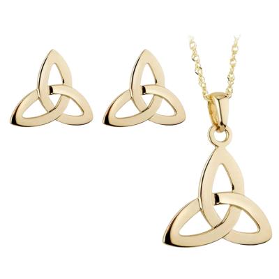 Set of earrings and pendant with Celtic knot pattern in 10K gold